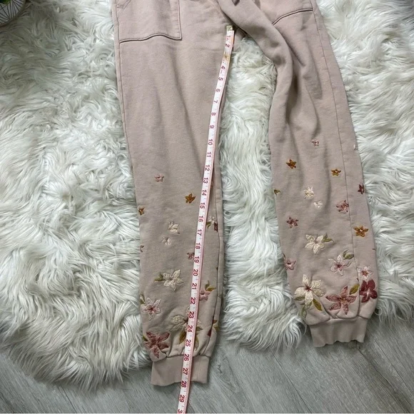 Driftwood‎ Bohemia Floral Embroidered Jogger Sweatpants - Picture 6 of 7